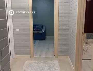 4-комнатная квартира, этаж 3 из 5, 74 м²