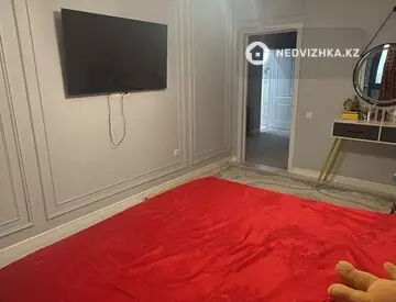 3-комнатная квартира, этаж 8 из 12, 100 м²