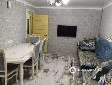 3-комнатная квартира, этаж 3 из 5, 60 м²