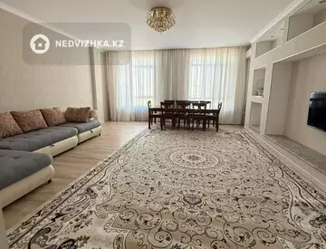3-комнатная квартира, этаж 6 из 8, 140 м², на длительный срок
