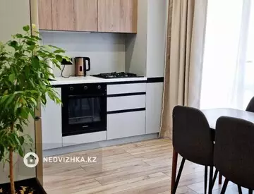2-комнатная квартира, этаж 8 из 10, 68 м²