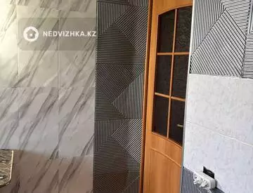 2-комнатная квартира, этаж 4 из 5, 48 м²