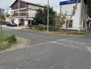 6-комнатный дом, 4 соток, 360 м²