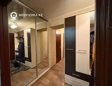 2-комнатная квартира, этаж 1 из 9, 49 м², на длительный срок