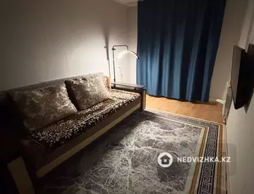 2-комнатная квартира, этаж 4 из 5, 48 м²