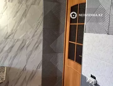 2-комнатная квартира, этаж 4 из 5, 48 м²