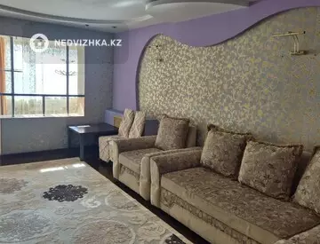 2-комнатная квартира, этаж 4 из 4, 48 м²