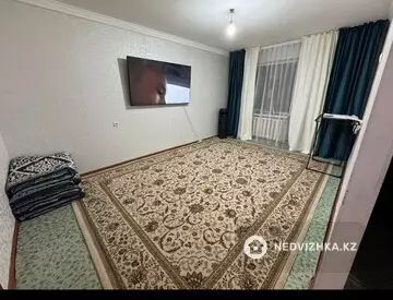 3-комнатная квартира, этаж 4 из 5, 60 м²