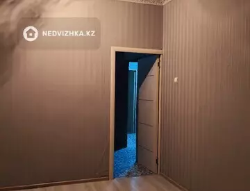 4-комнатная квартира, этаж 5 из 5, 81 м²