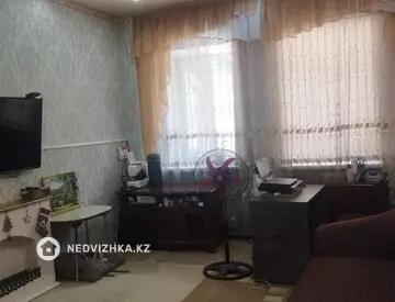 3-комнатная квартира, этаж 1 из 2, 55 м²