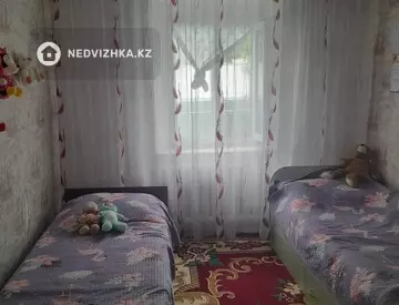 5-комнатный дом, 6 соток, 90 м²