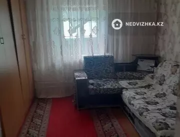 5-комнатный дом, 6 соток, 90 м²