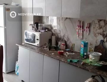 1-комнатная квартира, этаж 3 из 3, 30 м²