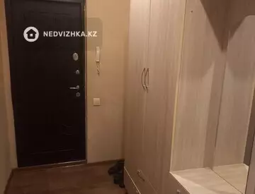 3-комнатная квартира, этаж 3 из 9, 72 м², на длительный срок