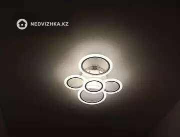 2-комнатная квартира, этаж 9 из 9, 56 м², на длительный срок