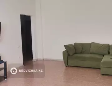 2-комнатная квартира, этаж 5 из 11, 88 м²