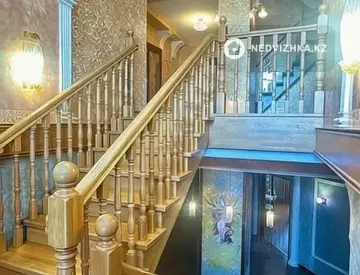 6-комнатный дом, 12 соток, 778 м²