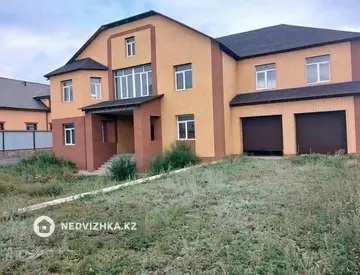 7-комнатный дом, 12 соток, 680 м²