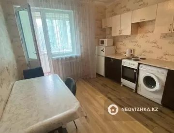 1-комнатная квартира, этаж 7 из 12, 40 м²