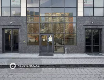 Общепит в в административном здании, этаж 1 из 4, 210 м²