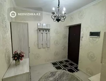 3-комнатная квартира, этаж 9 из 10, 66 м²