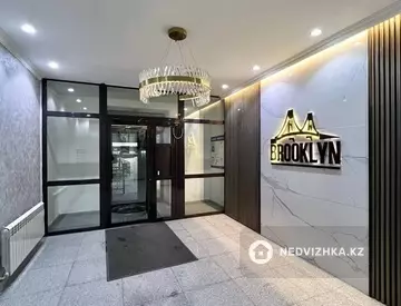 2-комнатная квартира, этаж 9 из 10, 64 м²