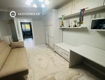 3-комнатная квартира, этаж 1 из 10, 87 м²