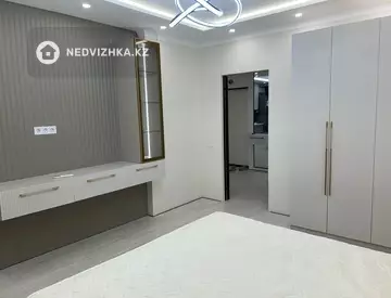 2-комнатная квартира, этаж 16 из 18, 52 м², на длительный срок