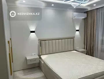 2-комнатная квартира, этаж 16 из 18, 52 м², на длительный срок