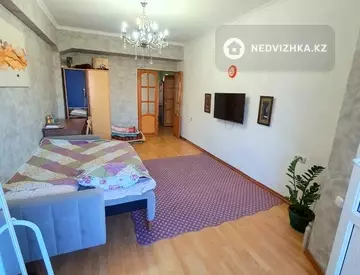 2-комнатная квартира, этаж 7 из 39, 56 м²
