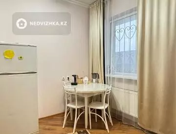 1-комнатная квартира, этаж 1 из 18, 34 м²
