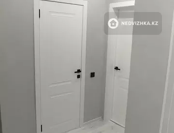 1-комнатная квартира, этаж 5 из 12, 40 м²