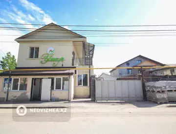 Гостиница, этаж 1 из 2, 300 м²