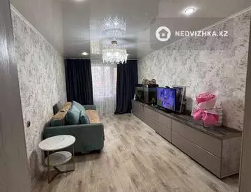 2-комнатная квартира, этаж 4 из 5, 45 м²