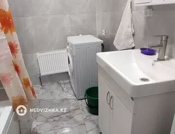 2-комнатная квартира, этаж 2 из 16, 55 м², на длительный срок