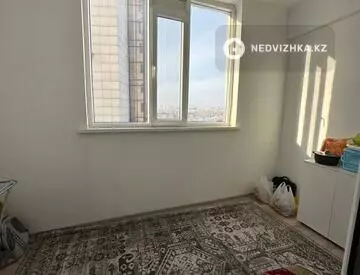1-комнатная квартира, этаж 6 из 12, 63 м²