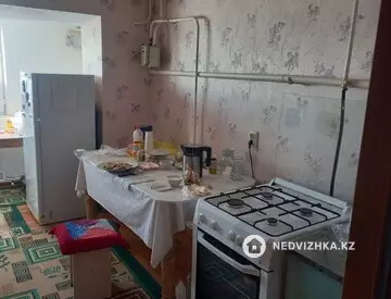 2-комнатная квартира, этаж 2 из 2, 45 м²