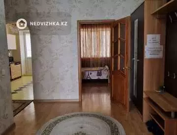 2-комнатная квартира, этаж 5 из 5, 70 м², посуточно