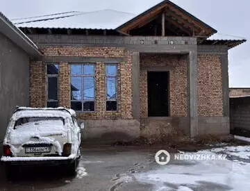 7-комнатный дом, 8 соток, 250 м²