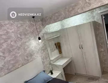 3-комнатная квартира, этаж 1 из 5, 47 м², посуточно