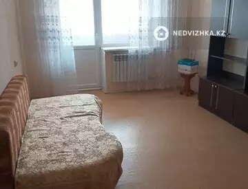 2-комнатная квартира, этаж 2 из 5, 52 м², на длительный срок