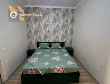 1-комнатная квартира, этаж 6 из 6, 65 м², посуточно