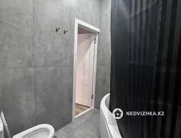 1-комнатная квартира, этаж 6 из 6, 65 м², посуточно