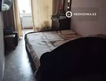 2-комнатная квартира, этаж 1 из 4, 50 м²