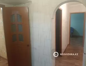 2-комнатная квартира, этаж 4 из 9, 51 м²