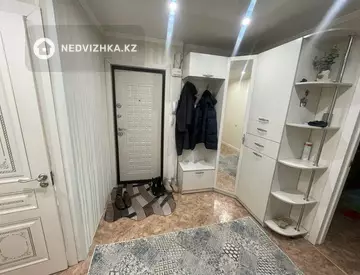 3-комнатная квартира, этаж 2 из 5, 62 м²