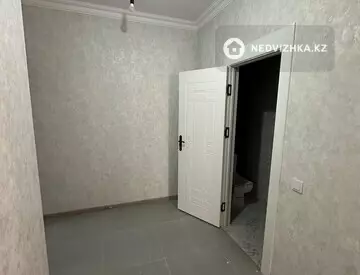 2-комнатная квартира, этаж 10 из 10, 66 м²
