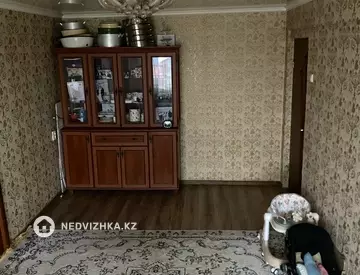 2-комнатная квартира, этаж 3 из 5, 46 м²