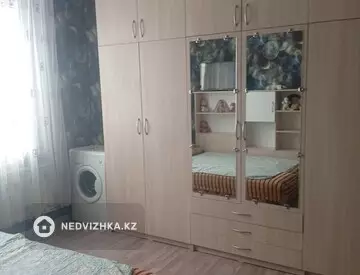 5-комнатная квартира, этаж 5 из 8, 54 м², на длительный срок