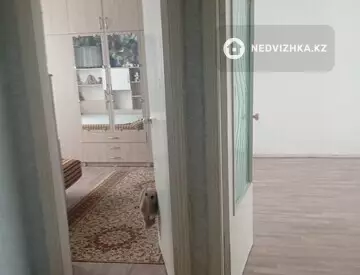 5-комнатная квартира, этаж 5 из 8, 54 м², на длительный срок